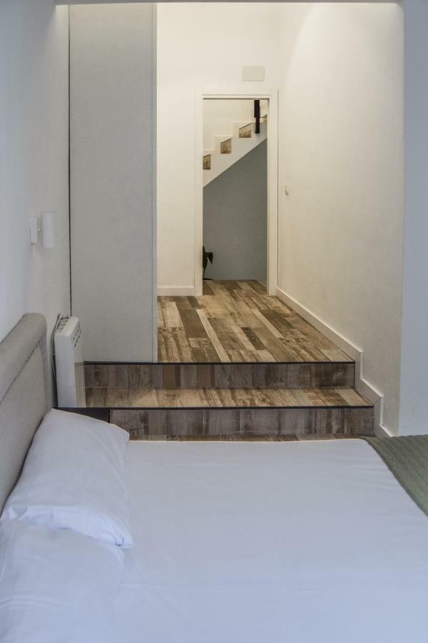 Nwt Central Station Apartments Valencia Ngoại thất bức ảnh